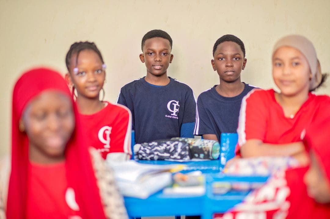 Enfant en apprentissage - Claire Fontaine